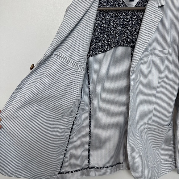 Men's NWOT Tommy Hilfiger Twill Sports Coat in White & Blue Stripe, Size M - Picture 3 of 14